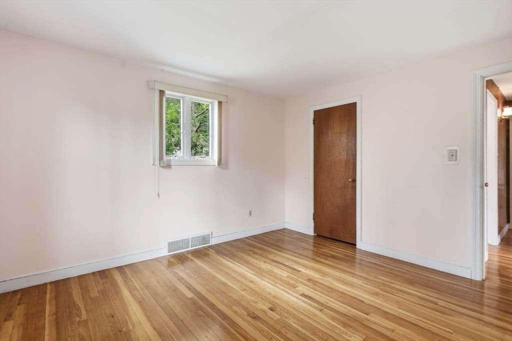 6 Devine Rd, Randolph MA 02368 photo 21