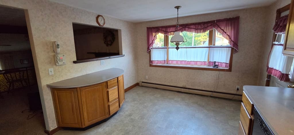 40 Border Rd, Holbrook MA 02343 photo 5