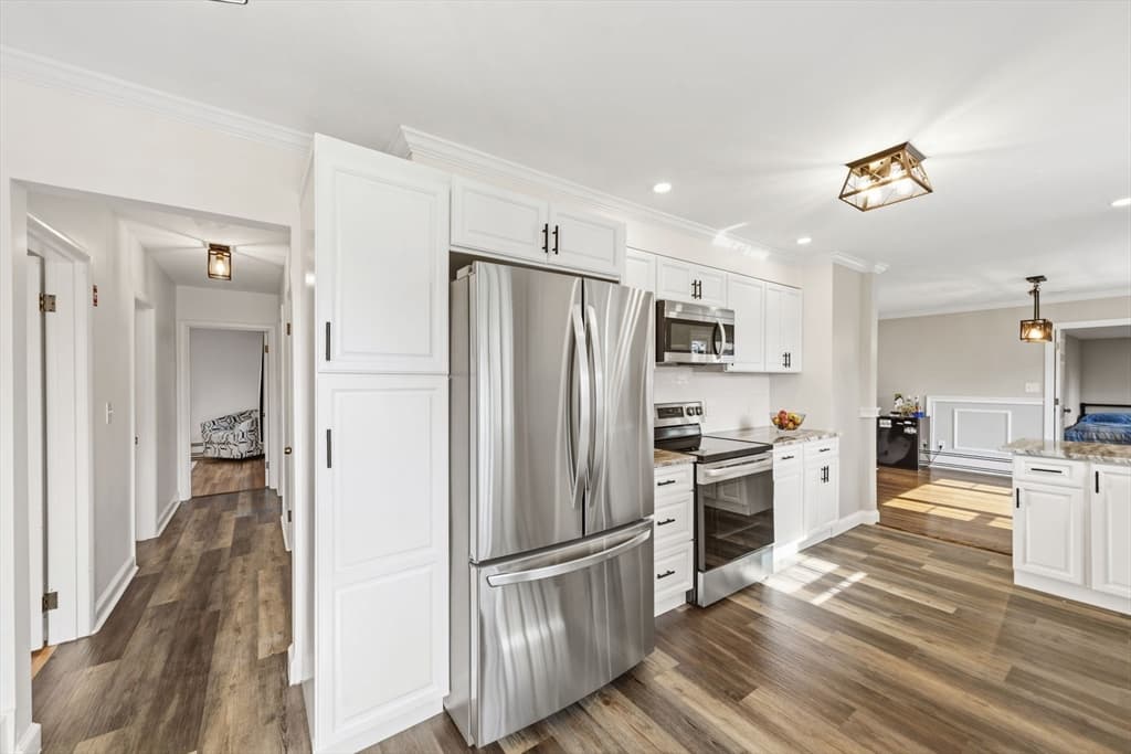Single Family Residence at 5 5th Ave, Dudley MA 01571, Dudley, photo 17 of 39