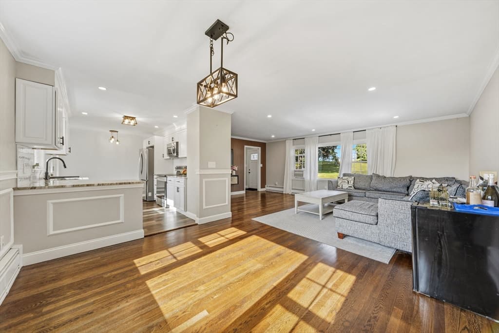 Single Family Residence at 5 5th Ave, Dudley MA 01571, Dudley, photo 12 of 39