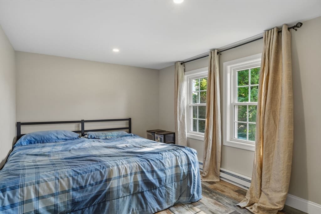 Single Family Residence at 5 5th Ave, Dudley MA 01571, Dudley, photo 30 of 39