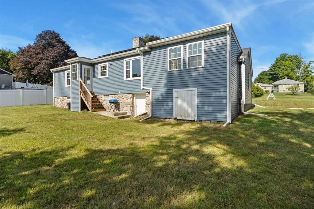 Single Family Residence at 5 5th Ave, Dudley MA 01571, Dudley, photo 39 of 39