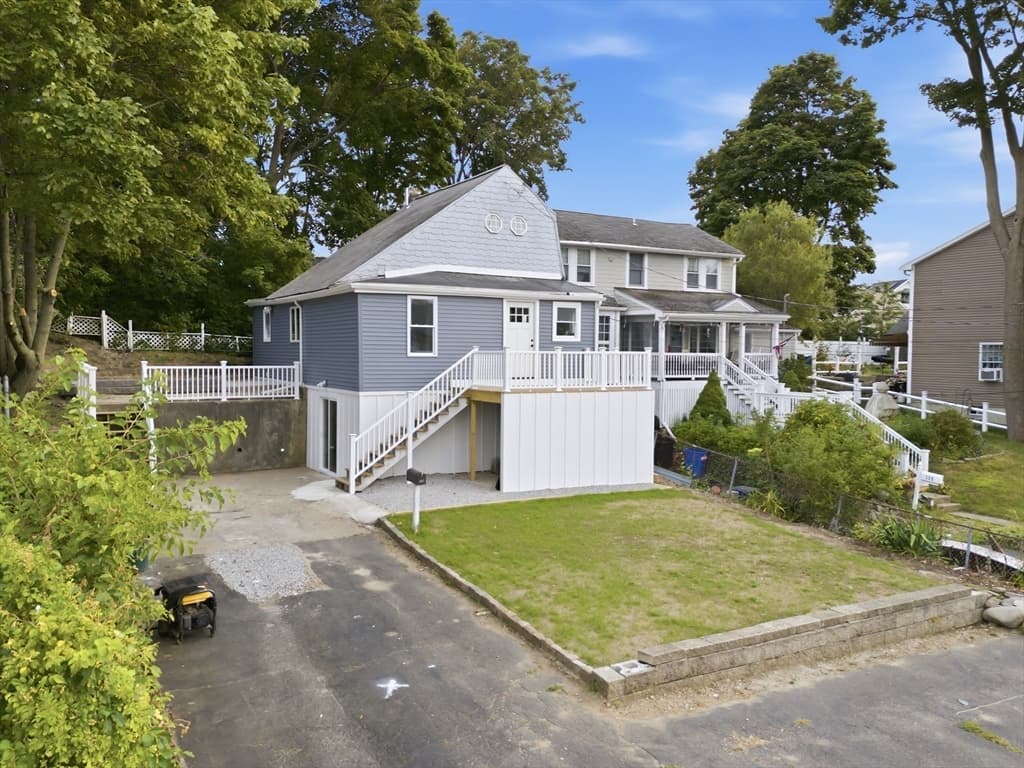 139 Spring St, Quincy MA 02169 photo 4