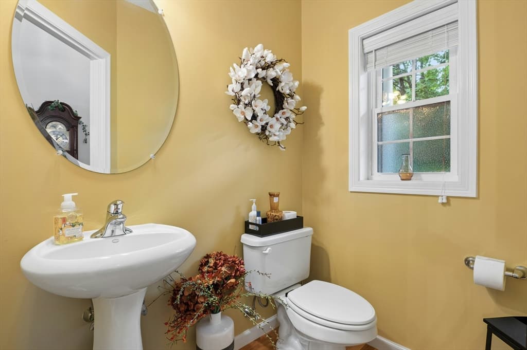 Condominium at 44 Cherry Ln # 44, Grafton MA 01560, Grafton, photo 17 of 41