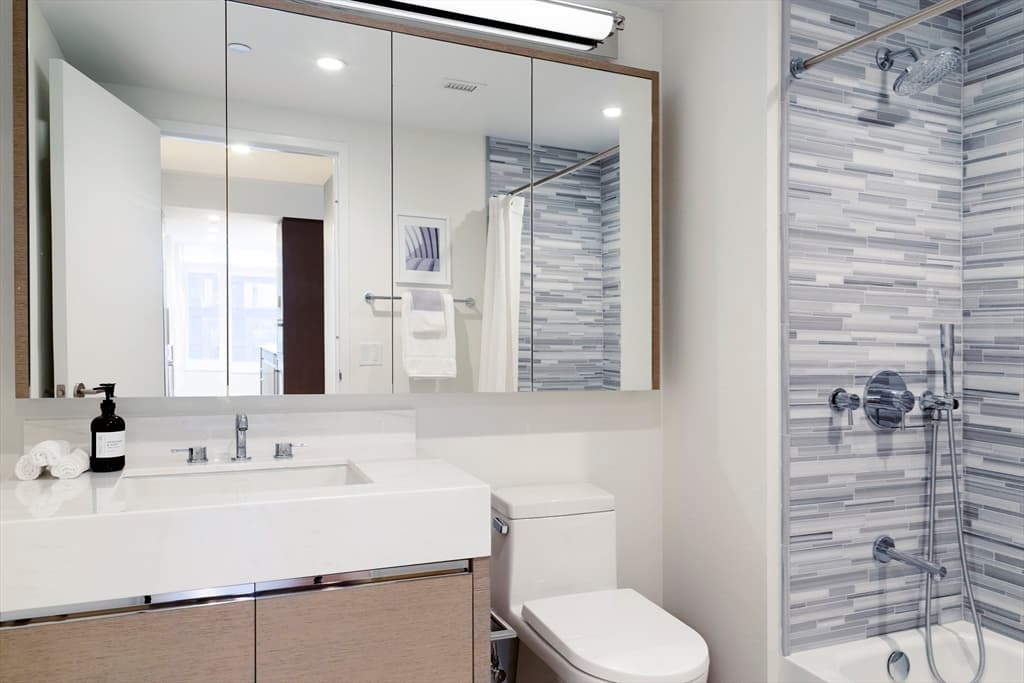100 Lovejoy Wharf # B, Boston MA 02114 photo 9