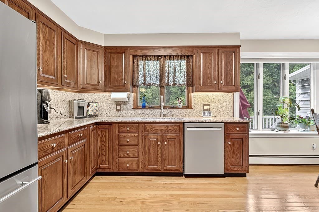 240 Meadow Wood Dr, Holden MA 01520 photo 13