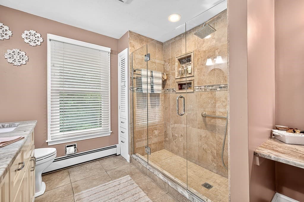 240 Meadow Wood Dr, Holden MA 01520 photo 19