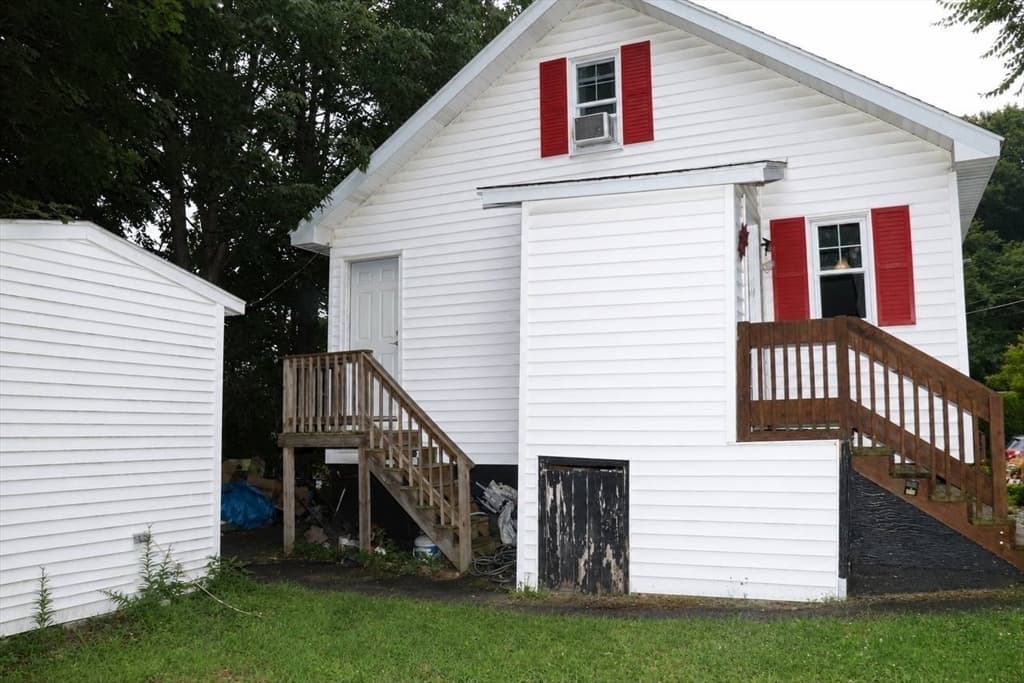 8 Wickman, Gardner MA 01440 photo 2