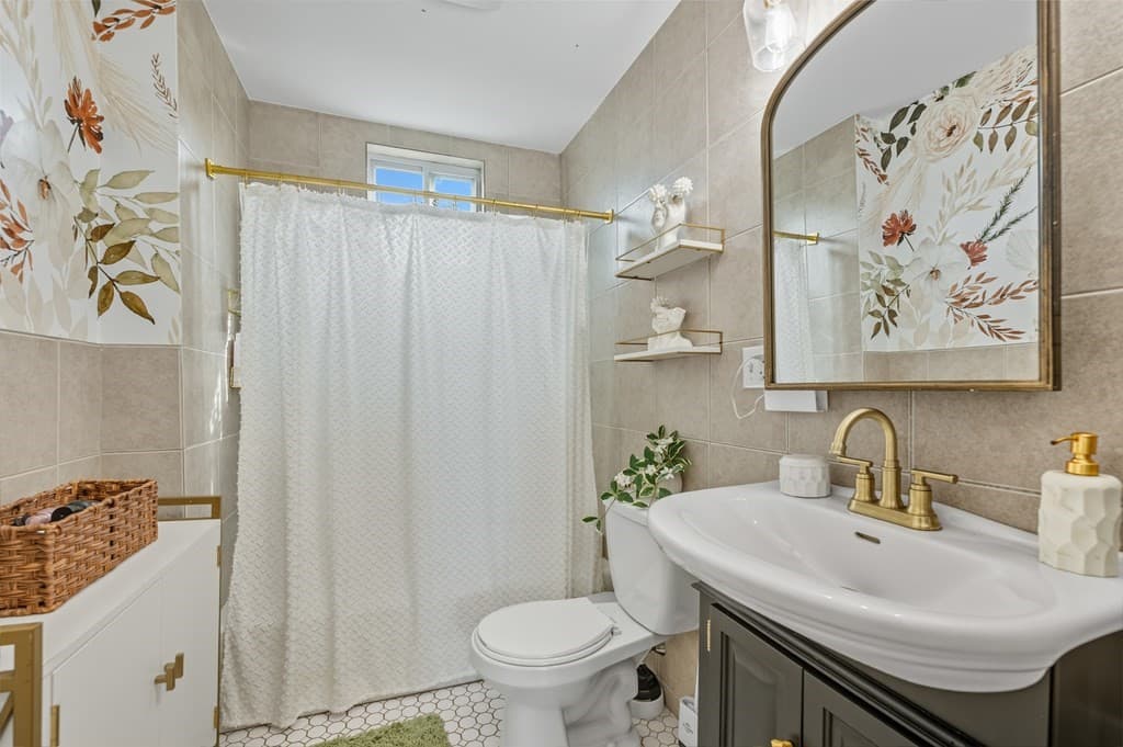 285 Neponset Ave PH, Boston MA 02122 photo 17