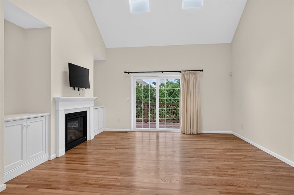 4 Hastings Rd # 4, Hudson MA 01749 photo 2