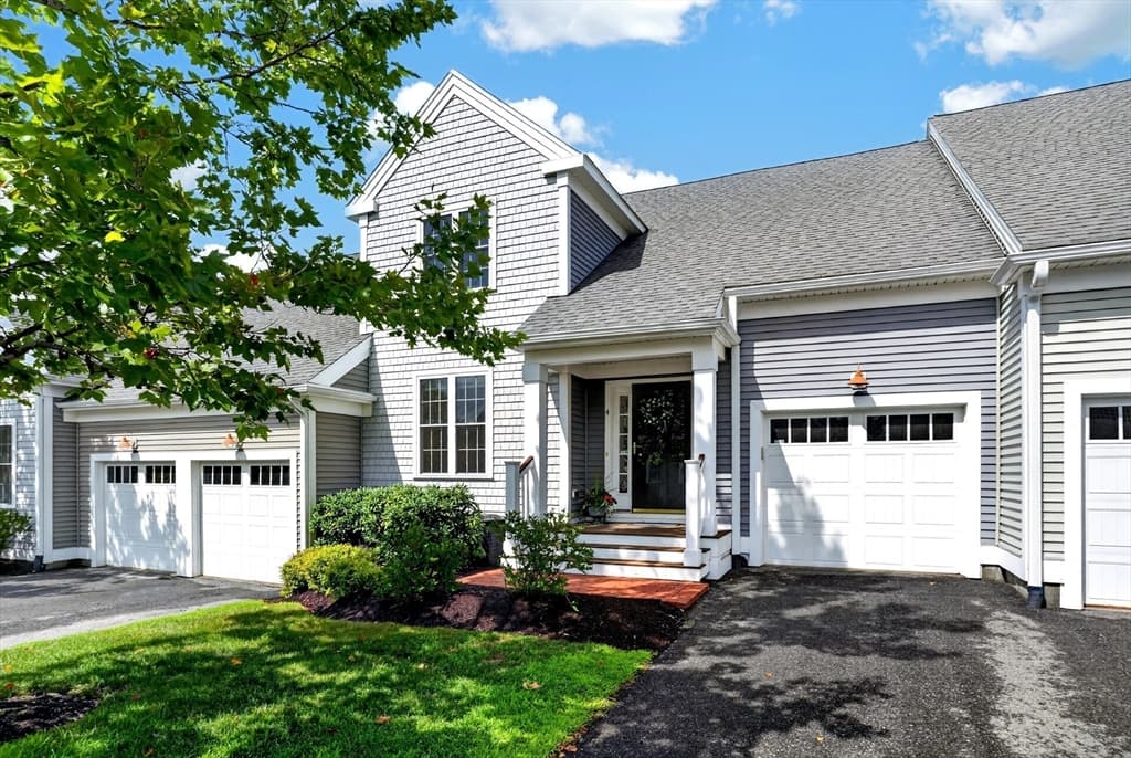 4 Hastings Rd # 4, Hudson MA 01749
