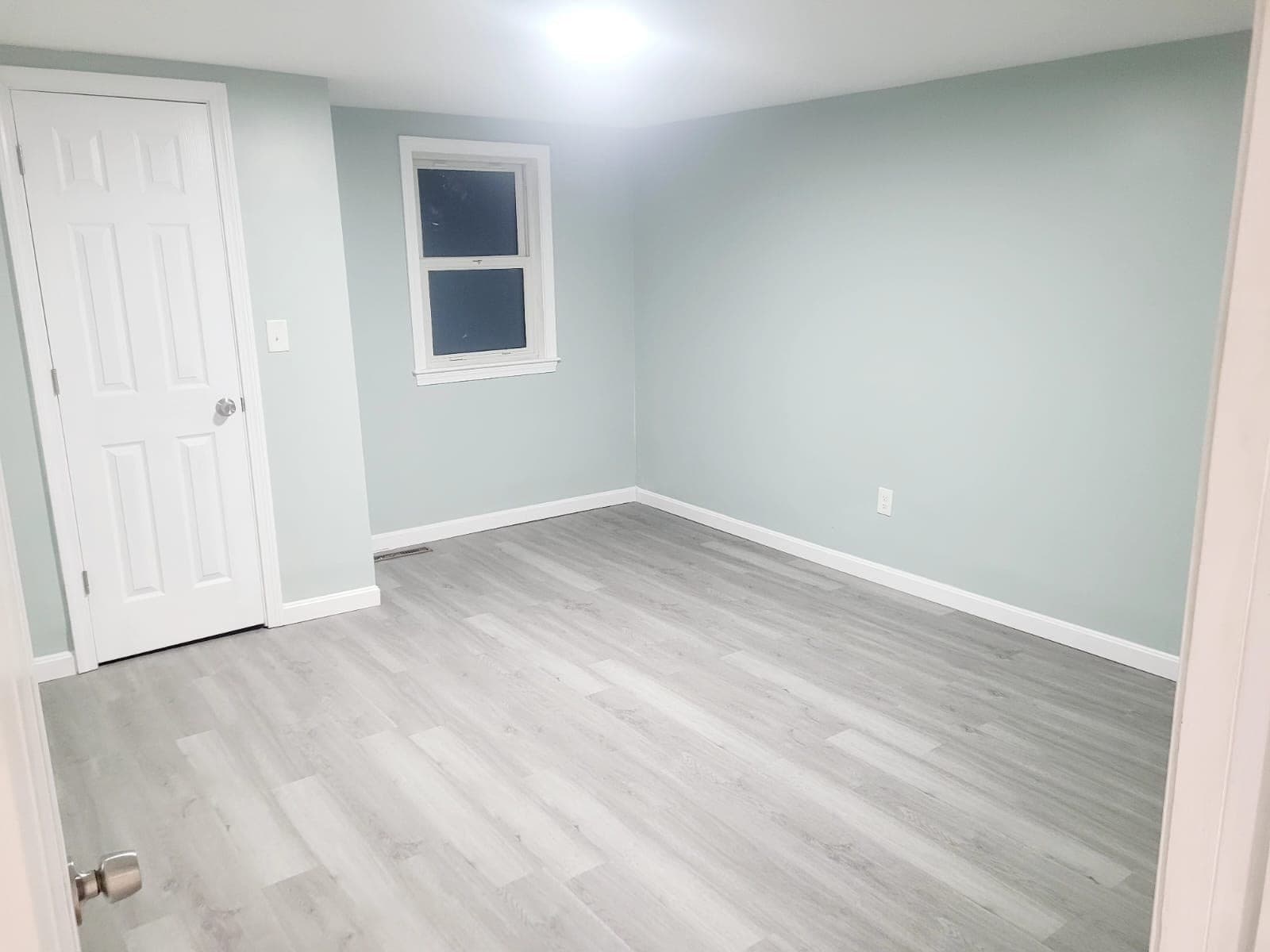 Single Family Residence at 3 Old Ware Rd, West Brookfield MA 01585, West Brookfield, photo 11 of 25