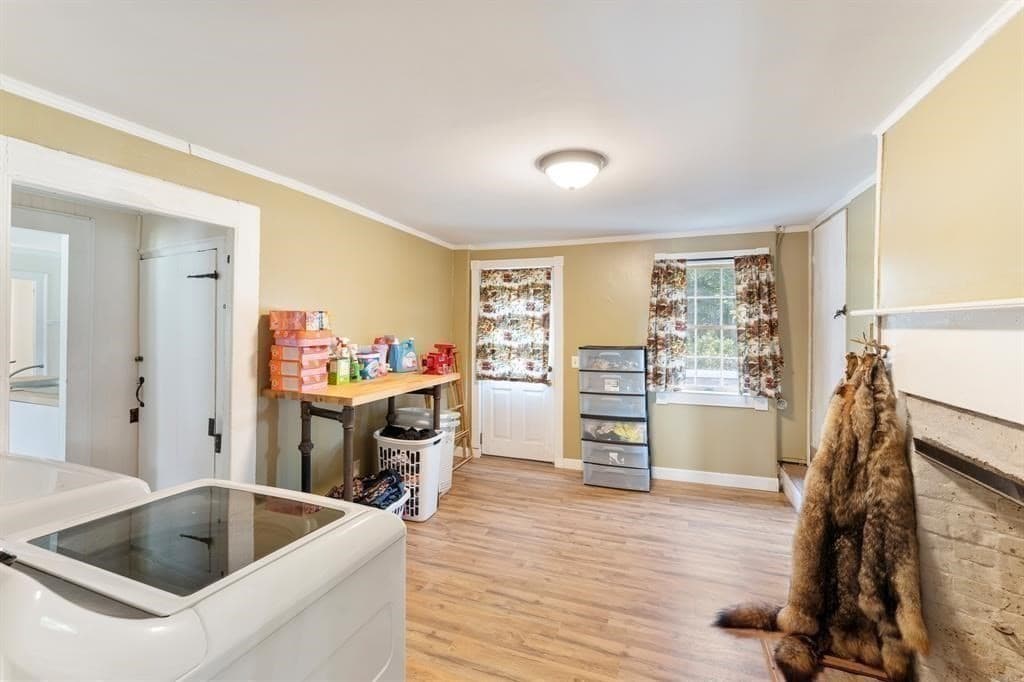 Single Family Residence at 1530 Hartford Pike, Killingly CT 06243, photo 12 of 40