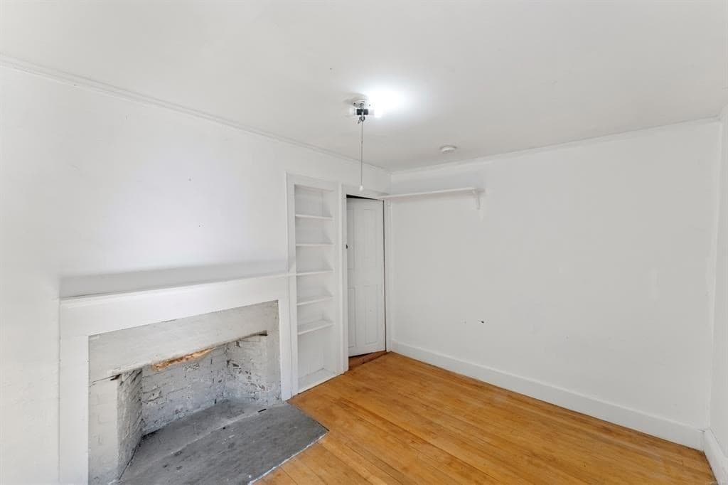 Single Family Residence at 1530 Hartford Pike, Killingly CT 06243, photo 18 of 40