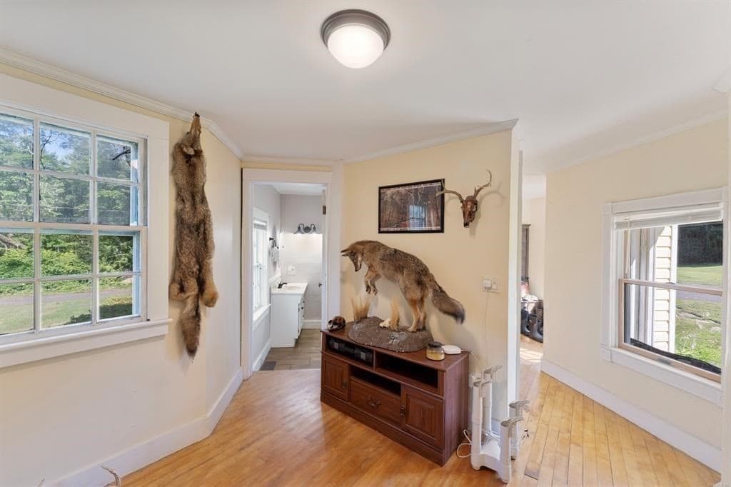 Single Family Residence at 1530 Hartford Pike, Killingly CT 06243, photo 11 of 40