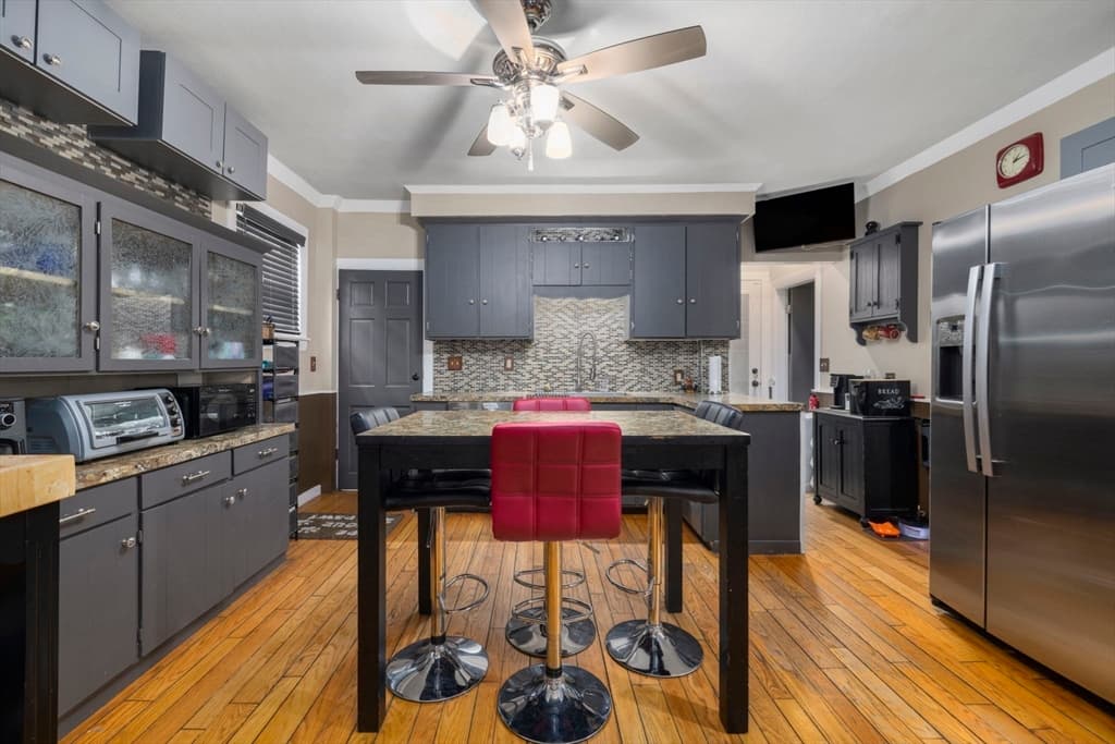 703 Manville, Woonsocket RI 02895 photo 13