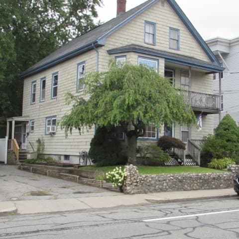 703 Manville, Woonsocket RI 02895