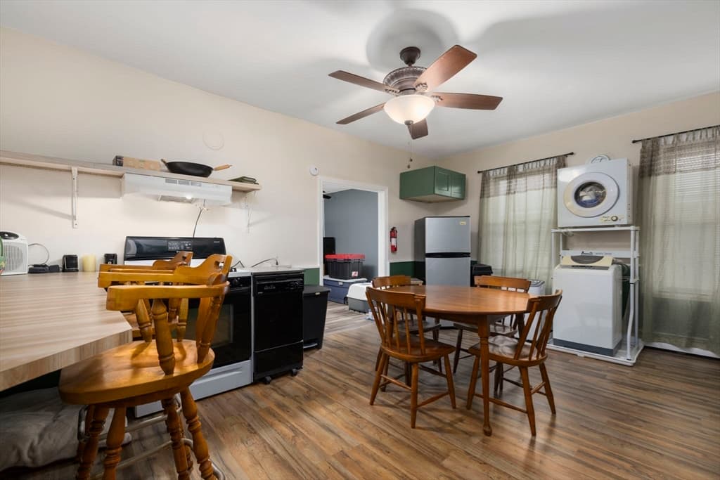 703 Manville, Woonsocket RI 02895 photo 18