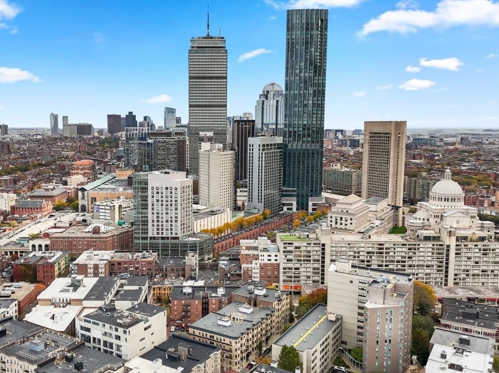 12 Stoneholm, Boston MA 02115 photo 5