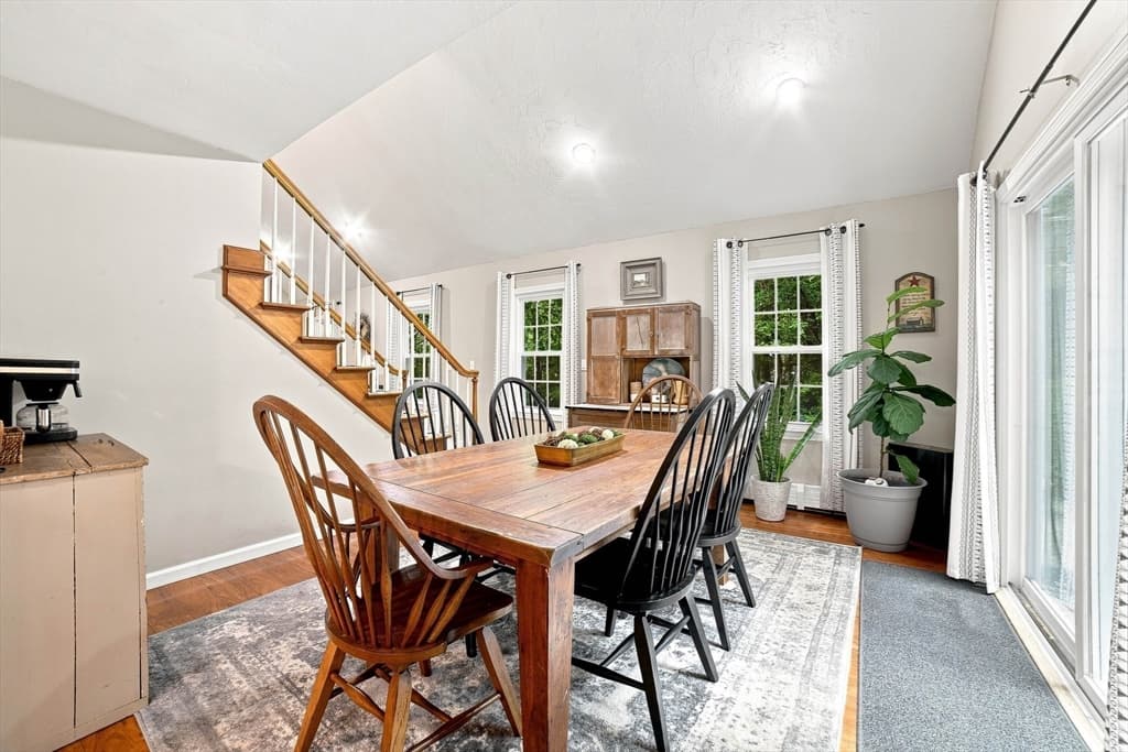 7 Leela Lane, Leicester MA 01542 photo 6