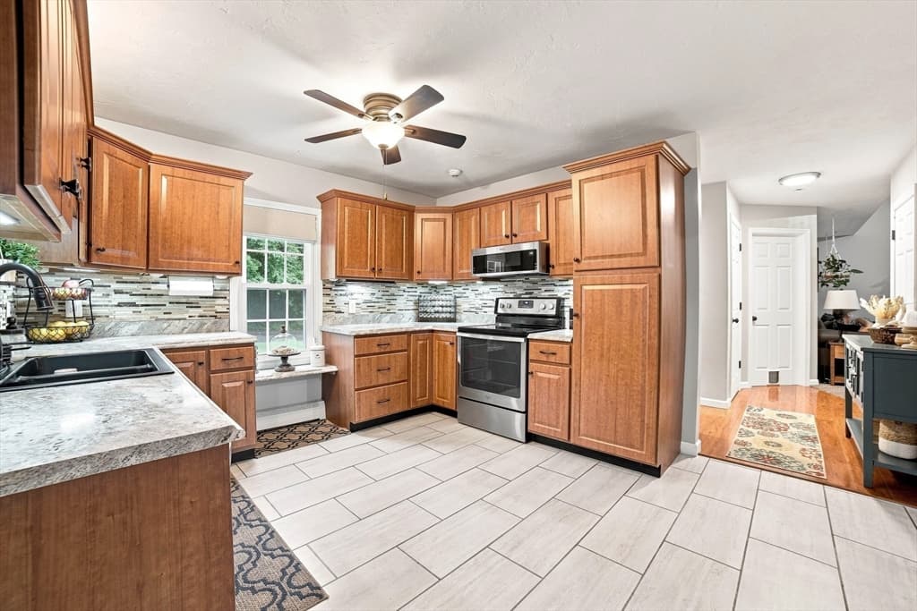7 Leela Lane, Leicester MA 01542 photo 12
