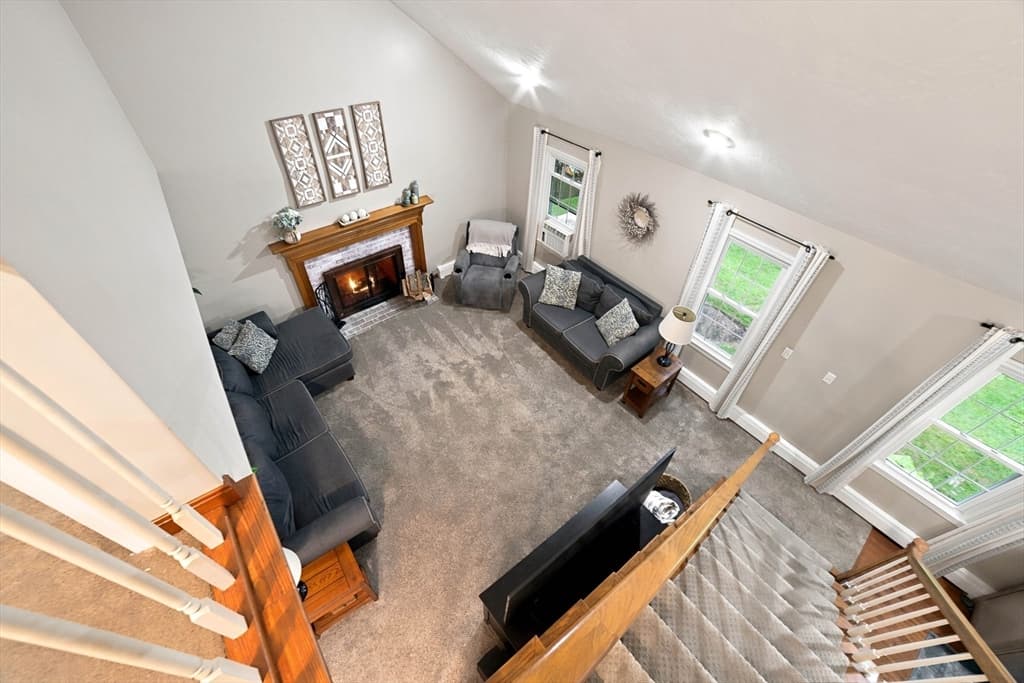 7 Leela Lane, Leicester MA 01542 photo 5