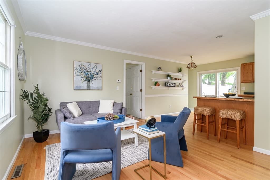 16 Willow St # 16, Natick MA 01760 photo 2