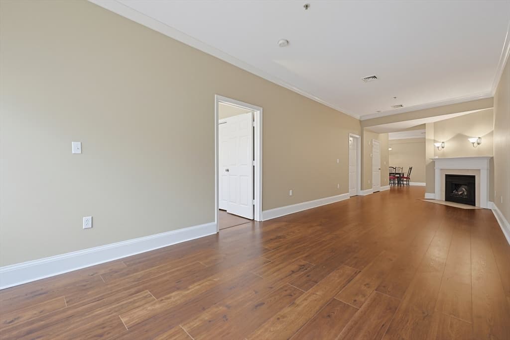 Condominium at 426 Mount Hope St # 308, North Attleboro MA 02760, North Attleboro, photo 5 of 28