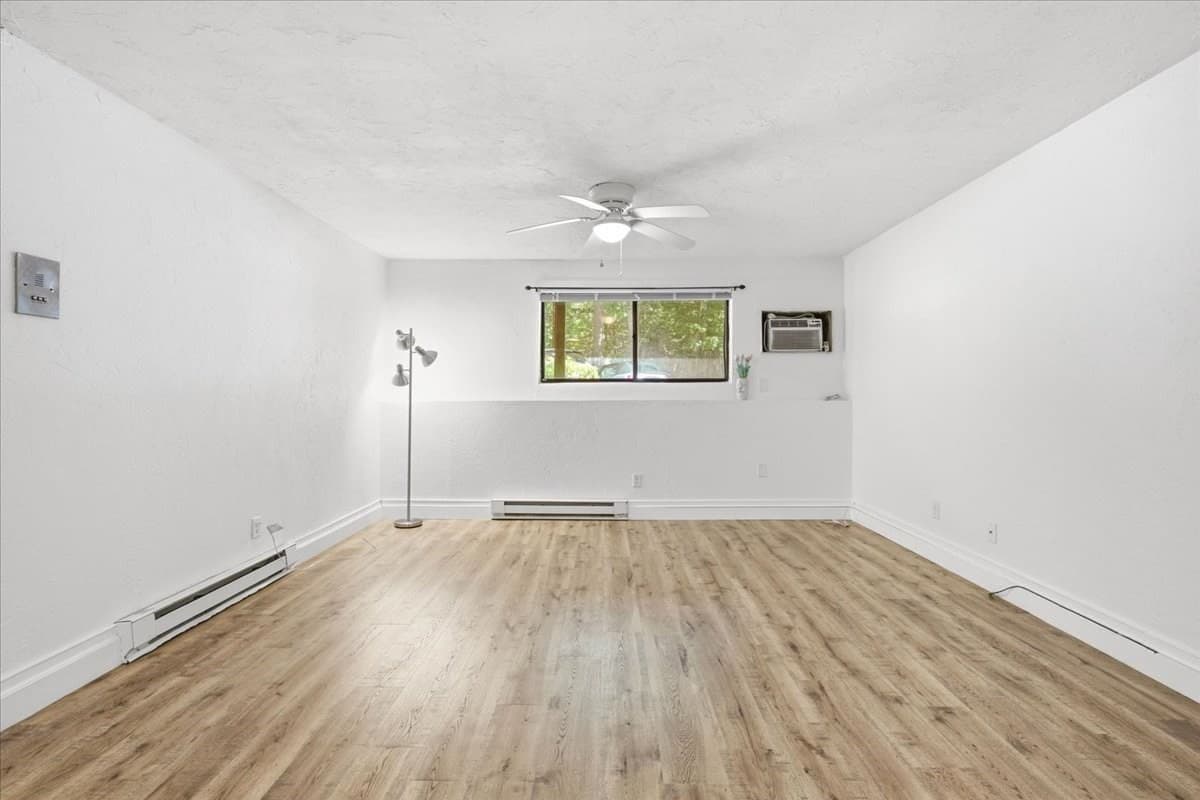 Condominium at 976 Plain # 54, Marshfield MA 02050, Marshfield, photo 12 of 39