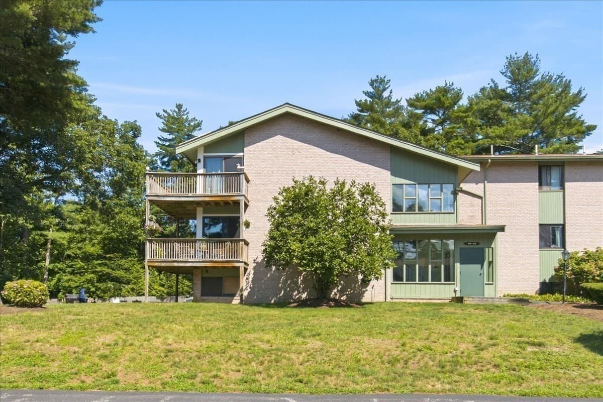 Condominium at 976 Plain # 54, Marshfield MA 02050, Marshfield, photo 5 of 39