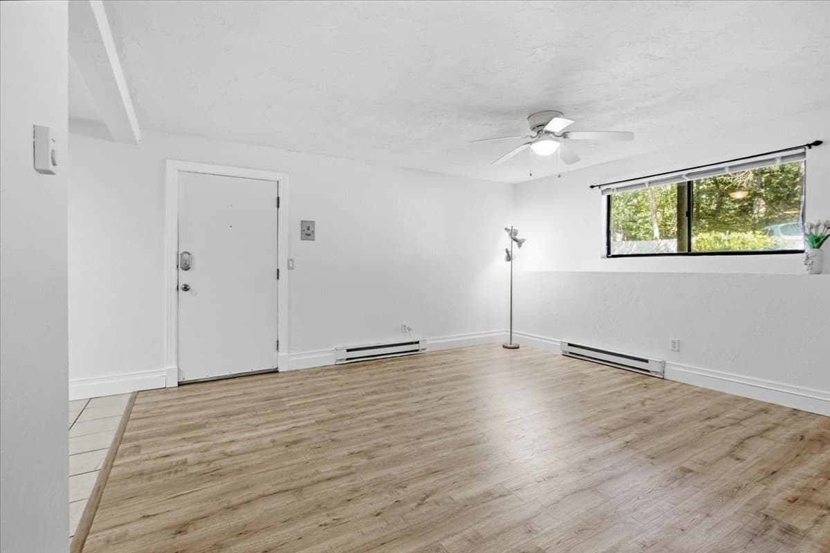 Condominium at 976 Plain # 54, Marshfield MA 02050, Marshfield, photo 14 of 39