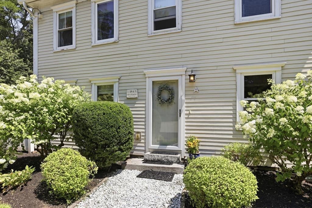 73 Gray Street # A, Billerica MA 01821 photo 2