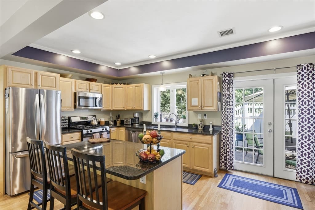 73 Gray Street # A, Billerica MA 01821 photo 9