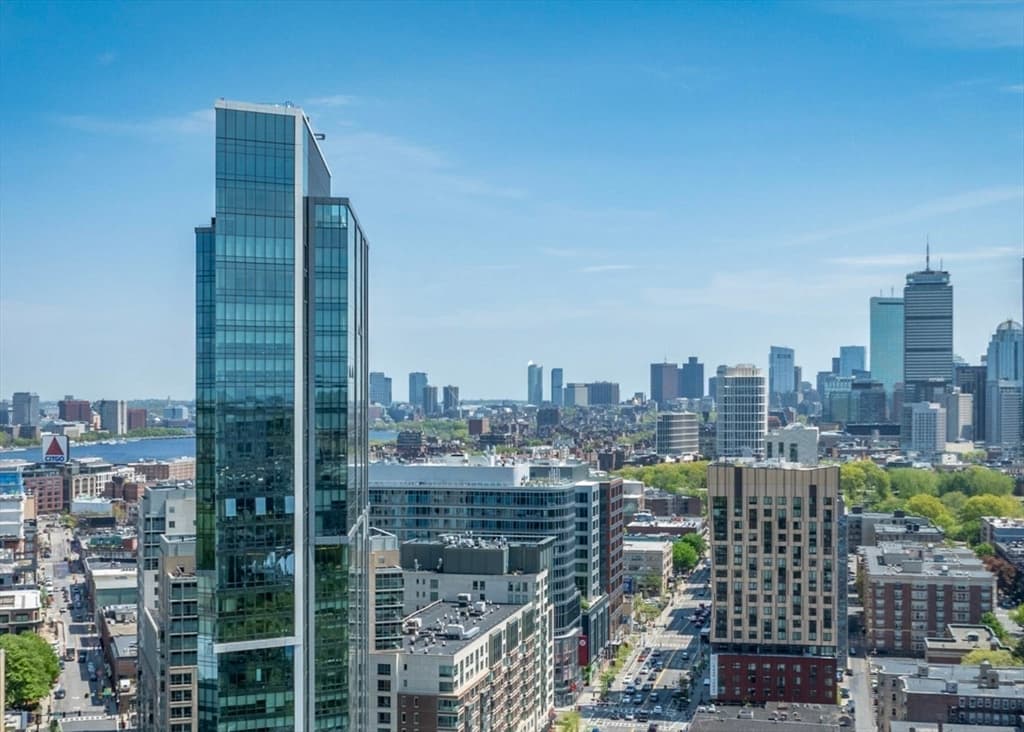 188 Brookline Ave # 26H, Boston MA 02215