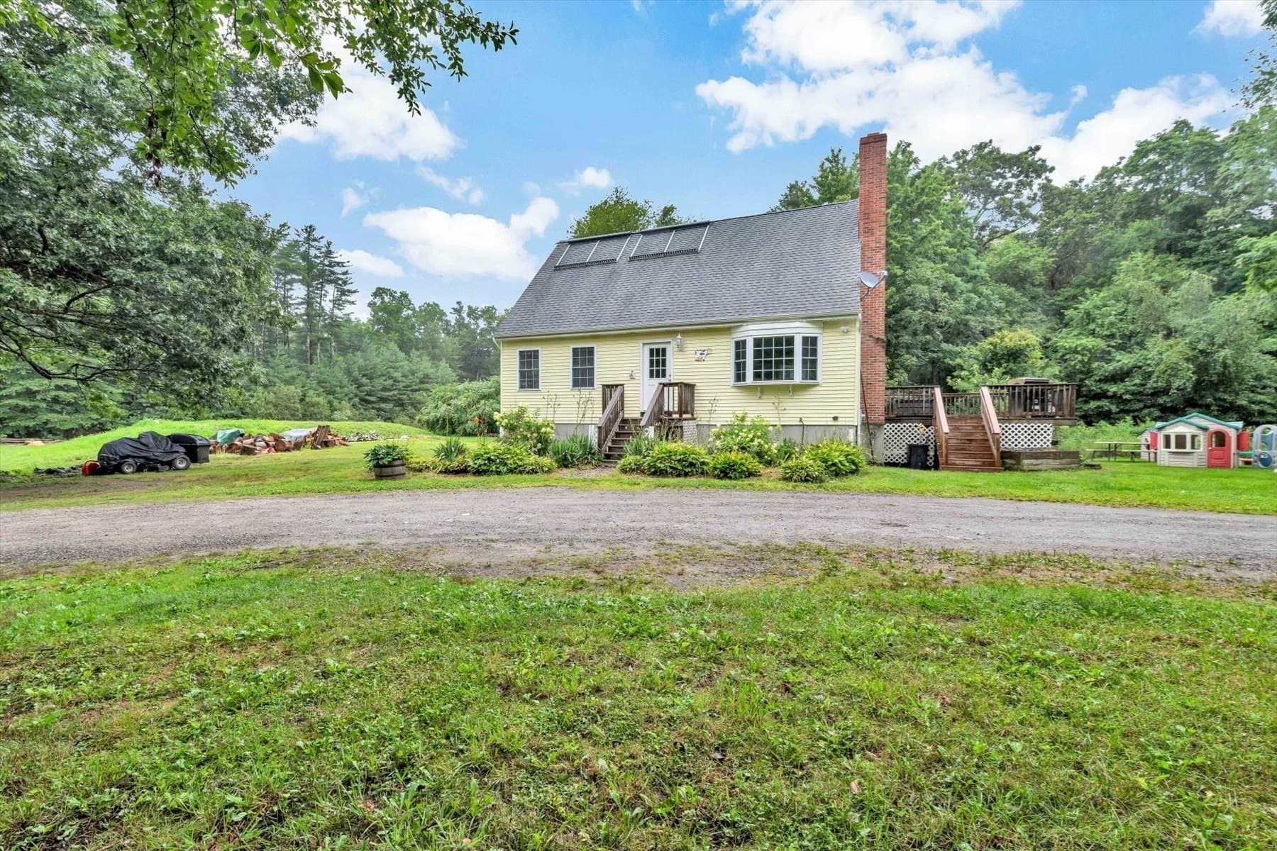 69R Anthony St, Berkley MA 02779