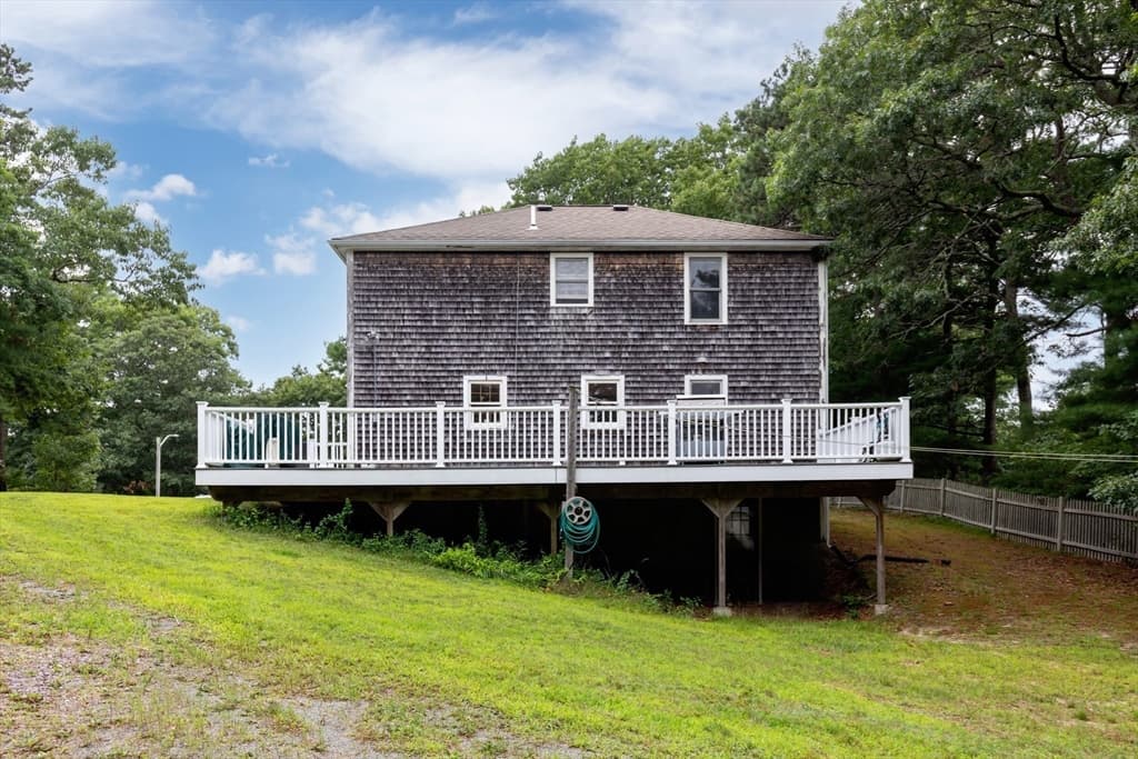 73 Raymond Rd, Plymouth MA 02360 photo 2