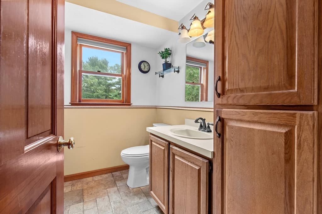 73 Raymond Rd, Plymouth MA 02360 photo 17