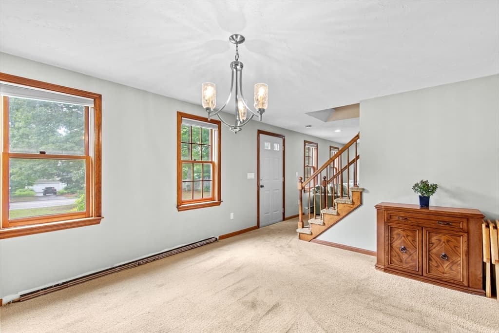 73 Raymond Rd, Plymouth MA 02360 photo 9