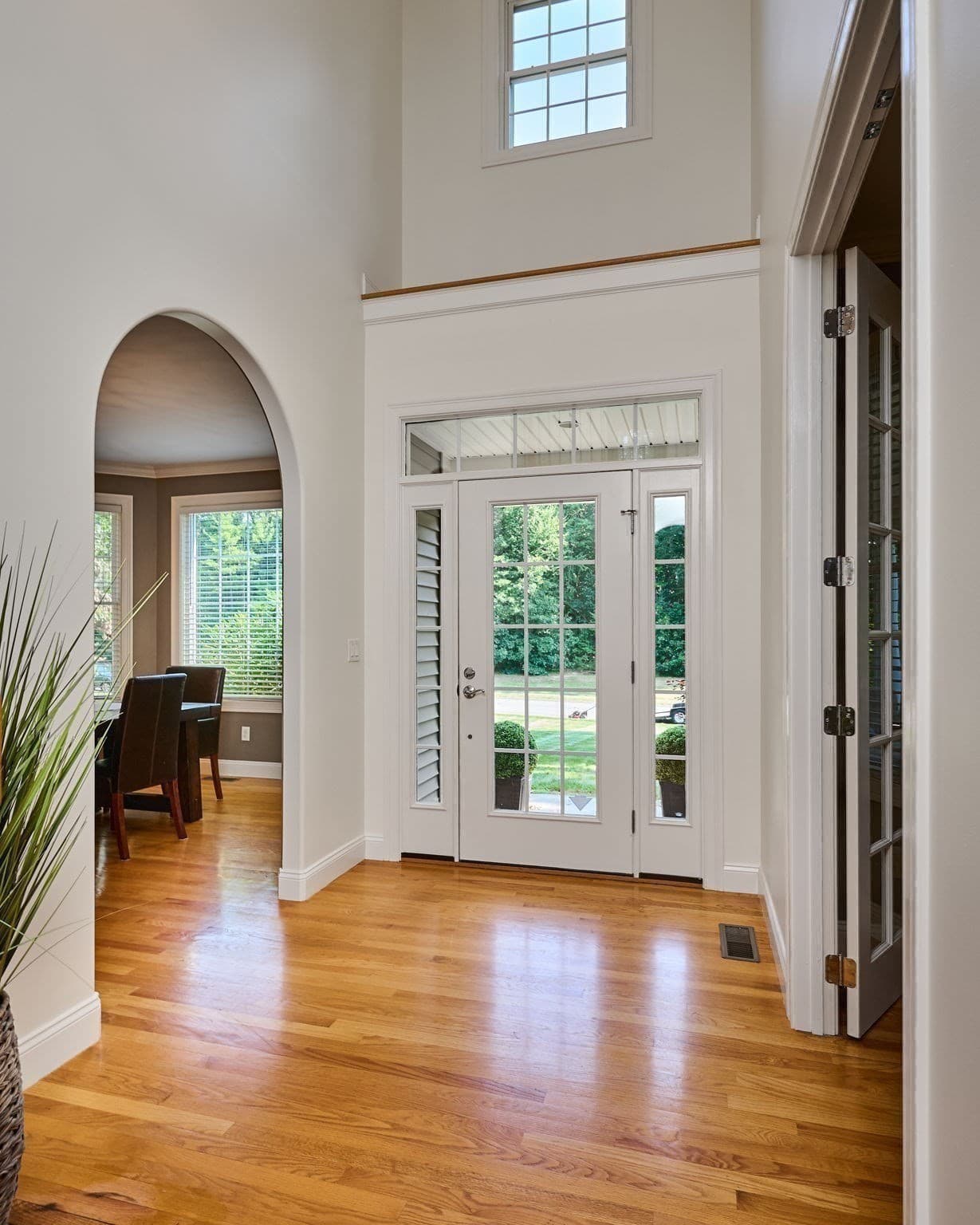 Single Family Residence at 2 Kevin Dr, Southampton MA 01073, photo 13 of 42