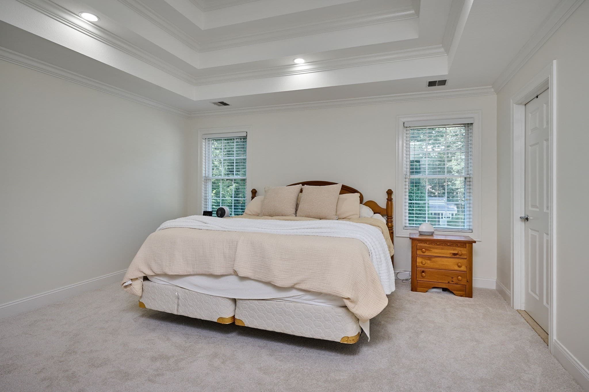 Single Family Residence at 2 Kevin Dr, Southampton MA 01073, photo 28 of 42