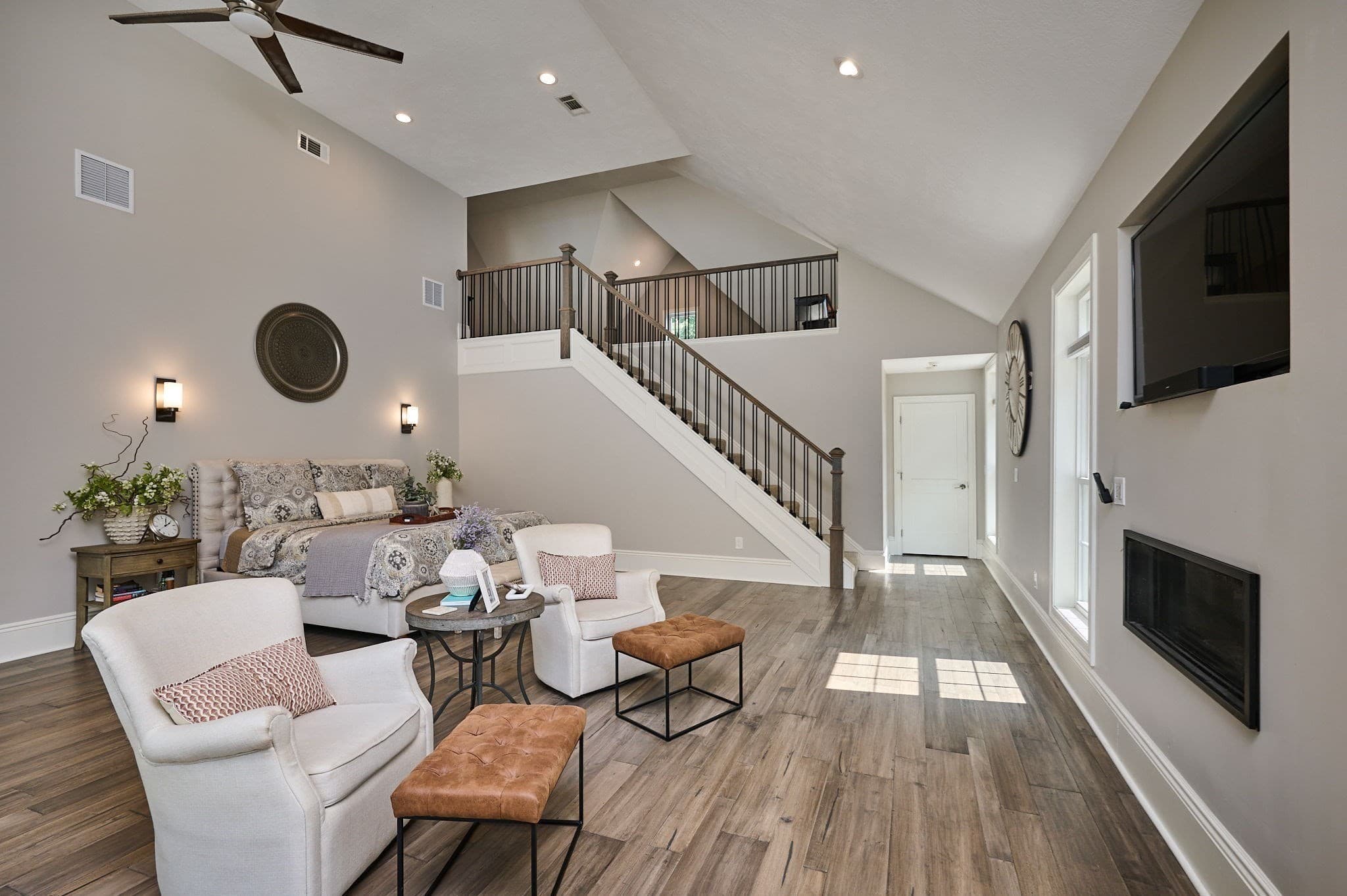 Single Family Residence at 2 Kevin Dr, Southampton MA 01073, photo 5 of 42
