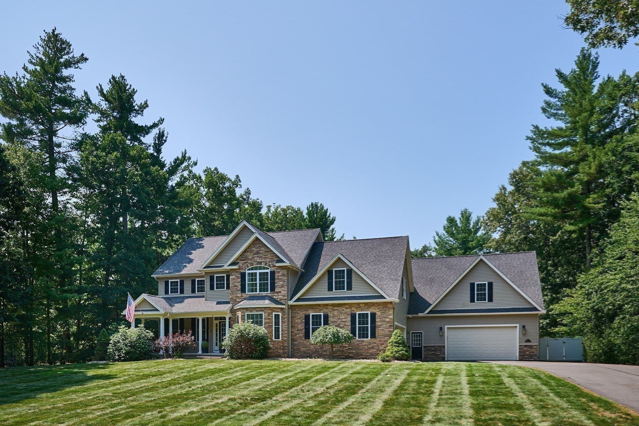 Single Family Residence at 2 Kevin Dr, Southampton MA 01073, photo 40 of 42