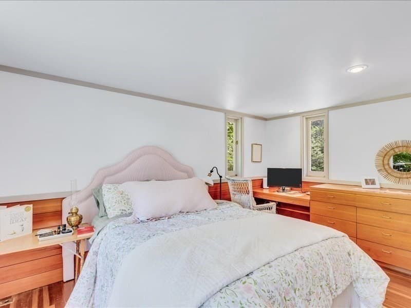 Single Family Residence at 24 Deep Water Ln, Chatham MA 02633, Chatham, photo 12 of 36