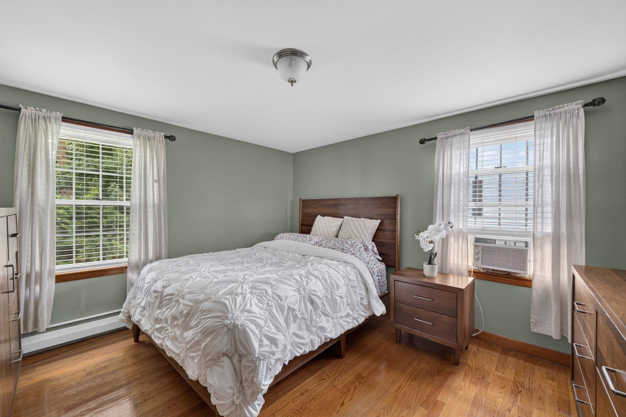 Single Family Residence at 458 Orswell St, Fall River MA 02721, photo 23 of 33