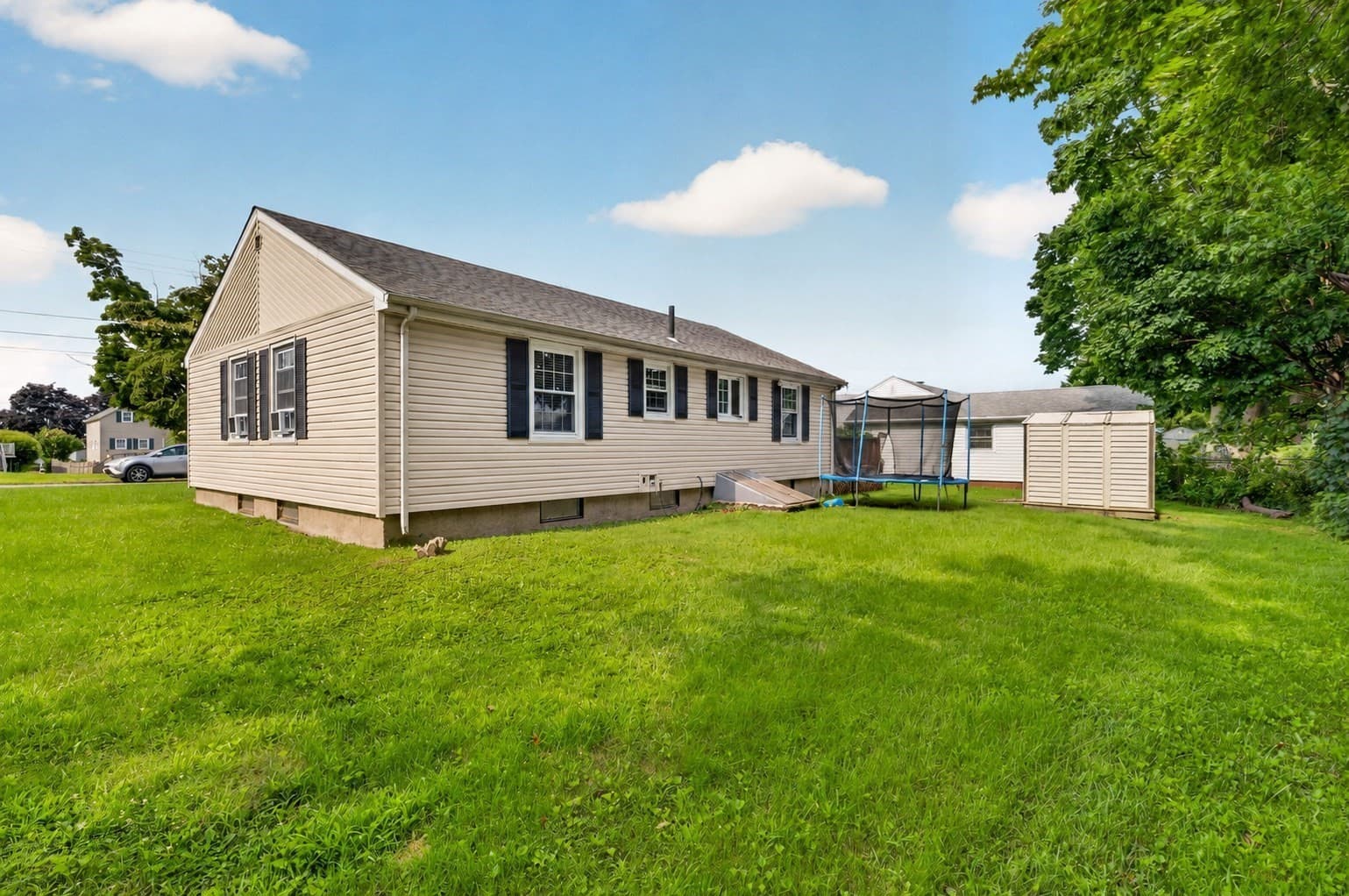 Single Family Residence at 458 Orswell St, Fall River MA 02721, photo 30 of 33