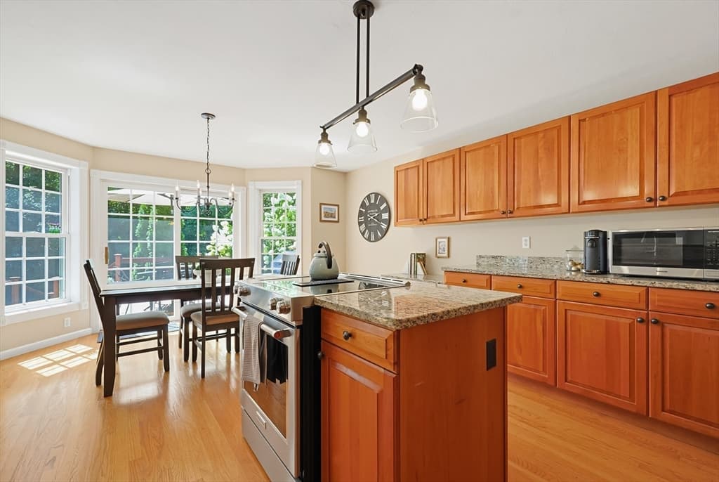 31 Hockanum Rd, Hadley MA 01035 photo 13
