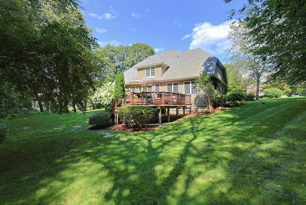 31 Hockanum Rd, Hadley MA 01035 photo 3