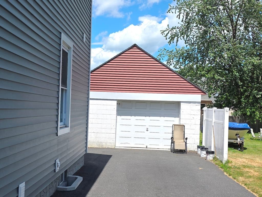 71 Notre Dame St, Westfield MA 01085 photo 3