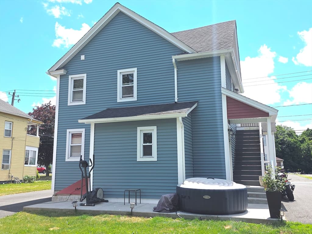 71 Notre Dame St, Westfield MA 01085 photo 11