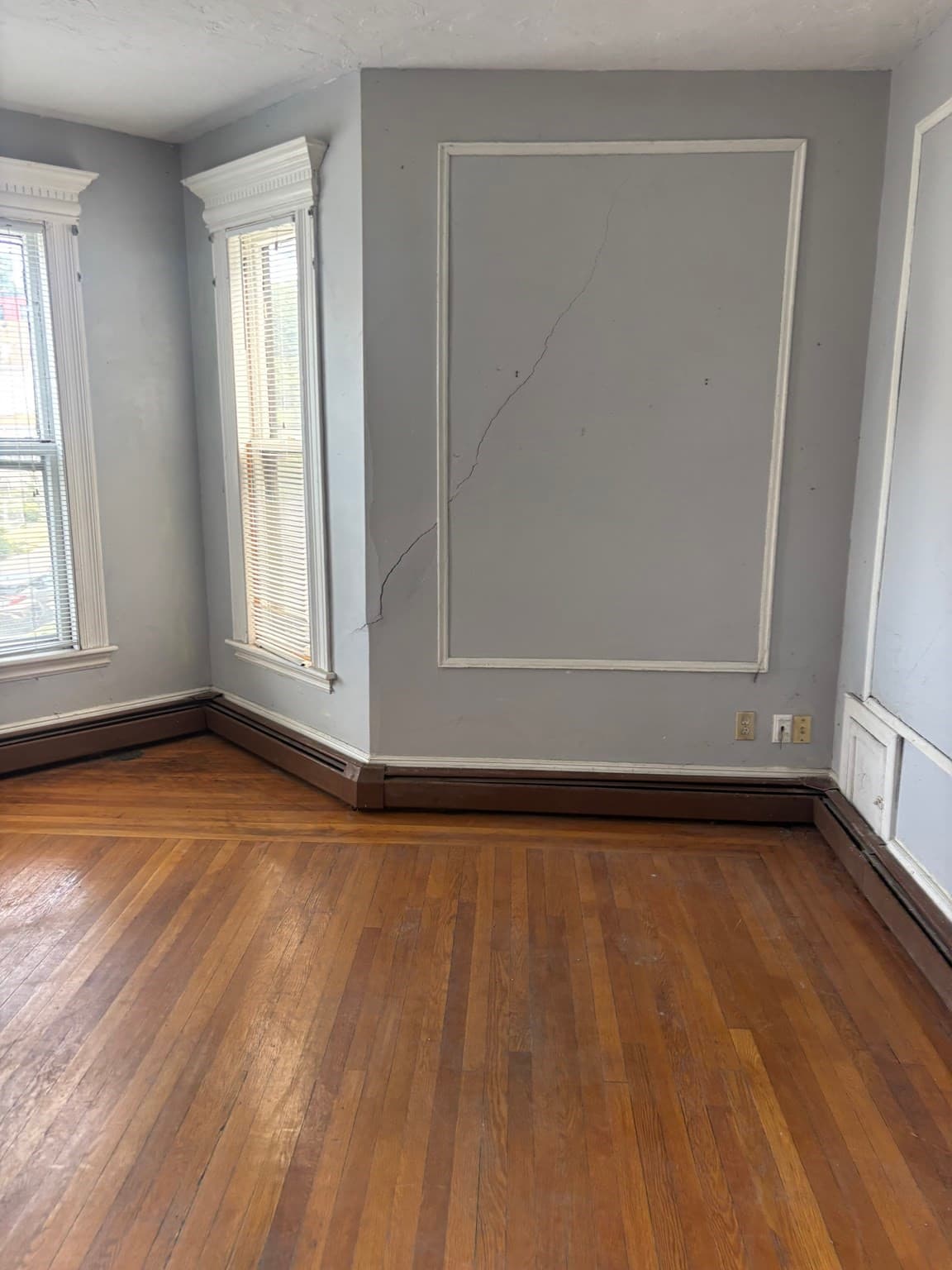 3 Family at 31 Lawrence Ave, Boston MA 02121, Boston, photo 11 of 19